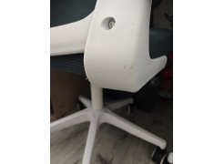 Компьютерное кресло Konfi light gray / white фото покупателя 257