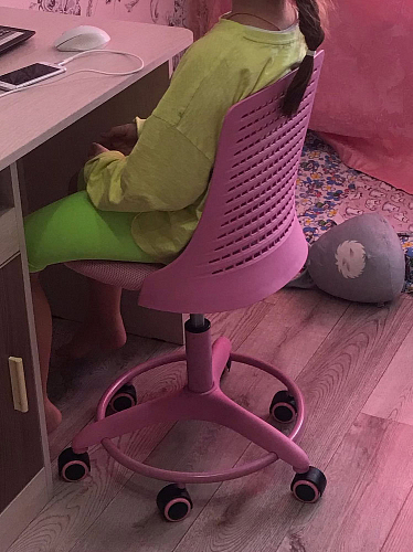 Компьютерное кресло Kiddy салатовое ткань (сетка) фото покупателя 25