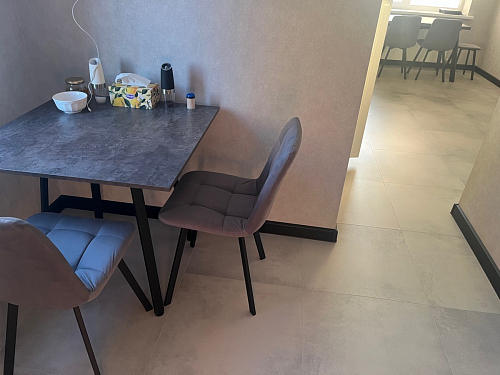 Стул на металлокаркасе Чилли серый велюр / черный фото покупателя 430