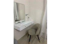 Стул на металлокаркасе Gabi 1 бежевый / черный с серебряными наконечниками фото покупателя 454