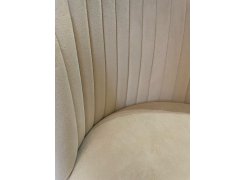 Стул на металлокаркасе Gabi 1 бежевый / черный с серебряными наконечниками фото покупателя 139