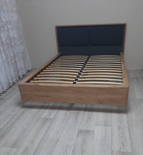 Двуспальная кровать Клауд 160х200 парящая дуб крафт золотой / антрацит фото покупателя 73