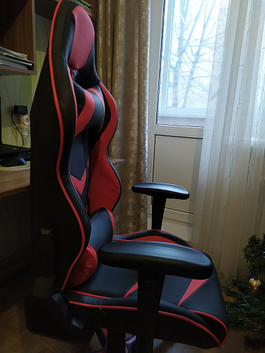 Компьютерное кресло Racer черный / красный / бежевый фото покупателя 155