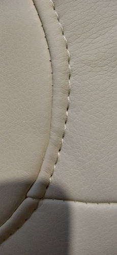 Компьютерное кресло Kadis кремовое фото покупателя 19