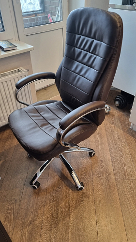 Компьютерное кресло Tomar черное фото покупателя 63