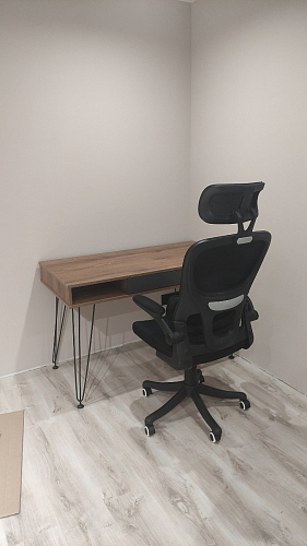 Письменный стол Хиргра 120х60х77 дуб табачный / графит / черный фото покупателя 1