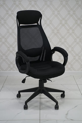 Компьютерное кресло Burgos черное из шоурума 1