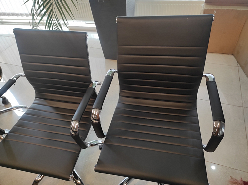 Компьютерное кресло Reus черная сетка / хром фото покупателя 42