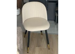 Стул на металлокаркасе Gabi 1 бежевый / черный с серебряными наконечниками фото покупателя 778