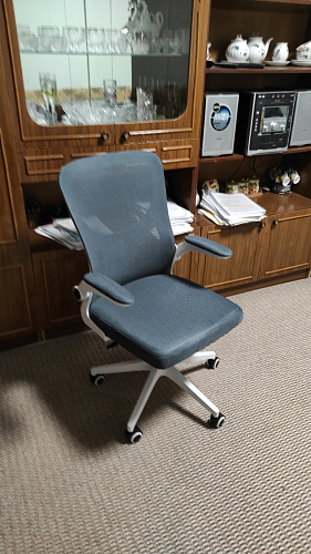 Компьютерное кресло Konfi light gray / blue / white фото покупателя 281