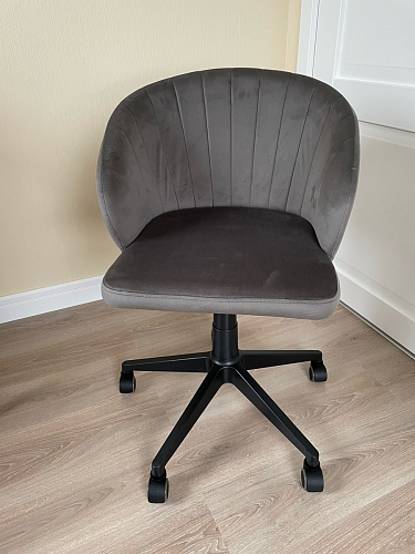 Компьютерное кресло Пард графитовый фото покупателя 39