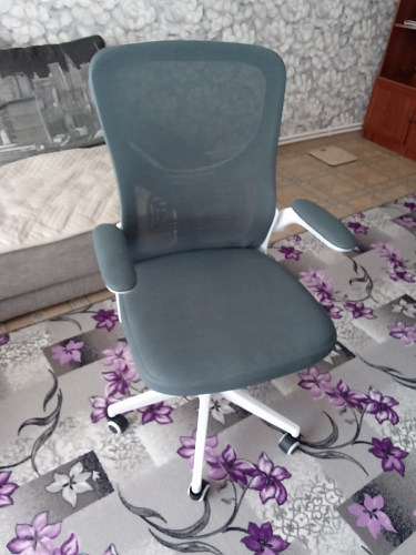 Компьютерное кресло Konfi light gray / white фото покупателя 166