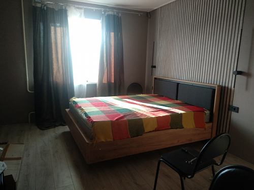 Двуспальная кровать Клауд 160х200 парящая дуб крафт золотой / антрацит фото покупателя 172