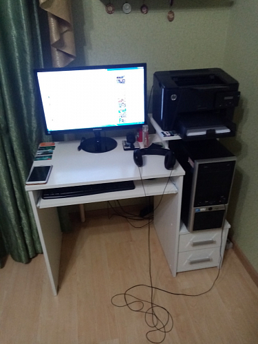 Стол компьютерный Джаз-24 правый белый фото покупателя 150