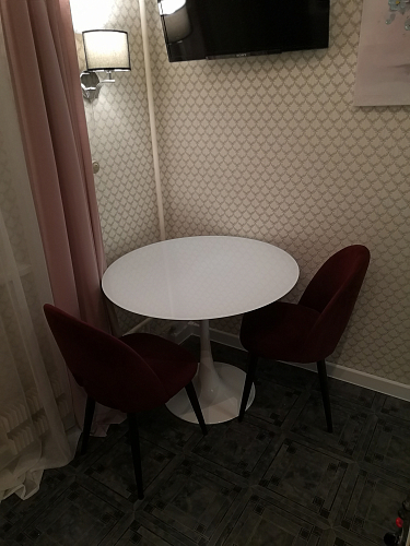 Стеклянный стол Tulip 90 black glass фото покупателя 46