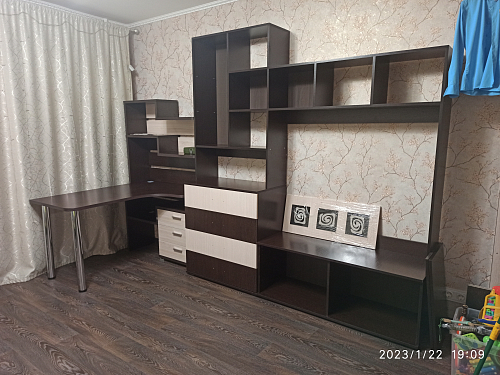 Письменный стол Жаспера-132-140 правый с надстройкой карамель / венге фото покупателя 2