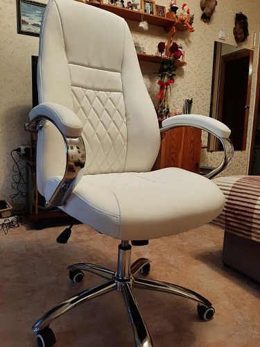 Компьютерное кресло Aragon белое фото покупателя 68