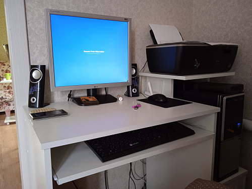 Стол компьютерный Джаз-24 правый белый фото покупателя 159