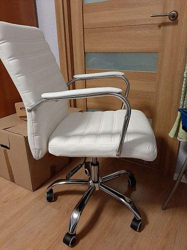 Компьютерное кресло Tongo белое фото покупателя 5