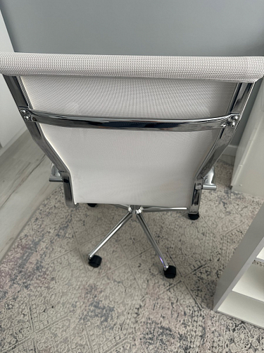 Компьютерное кресло Reus черная сетка / хром фото покупателя 78