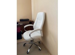 Компьютерное кресло Aragon белое фото покупателя 16