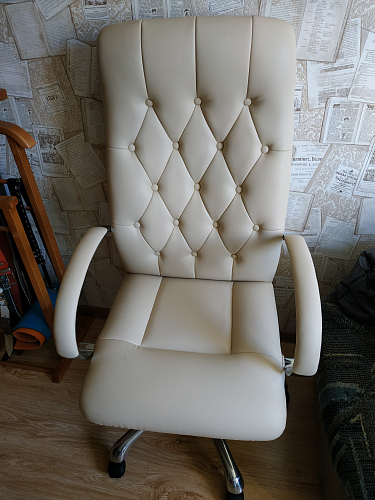 Компьютерное кресло Osiris бежевое фото покупателя 1