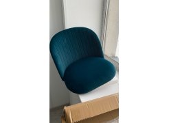 Стул на металлокаркасе Gabi 1 бежевый / черный с серебряными наконечниками фото покупателя 337