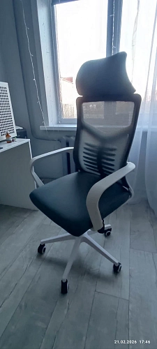 Компьютерное кресло Montana light gray / white фото покупателя 27