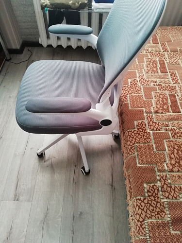 Компьютерное кресло Konfi light gray / blue / white фото покупателя 92