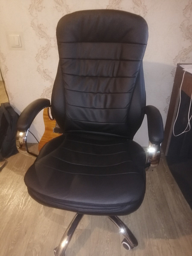 Компьютерное кресло Tomar черное фото покупателя 126