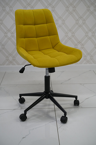 Компьютерное кресло Честер экокожа бежевая / белый из шоурума 1