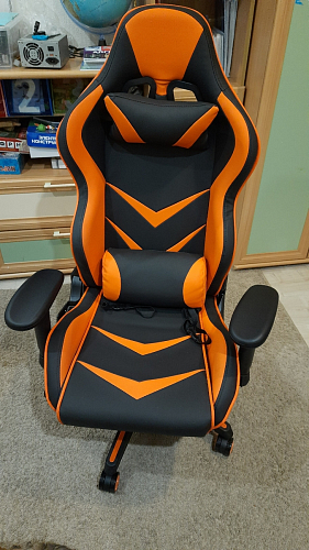 Компьютерное кресло Racer черное / бежевое фото покупателя 49