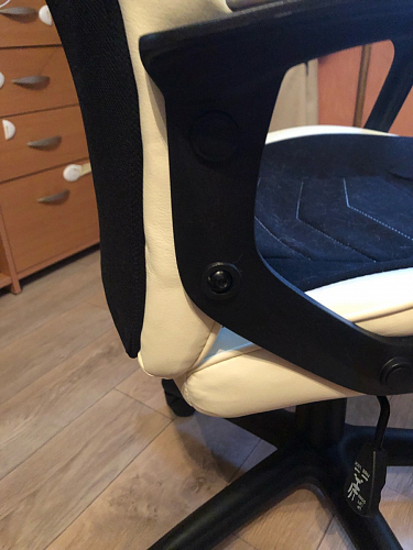 Компьютерное кресло Gamer черное / бежевое фото покупателя 46