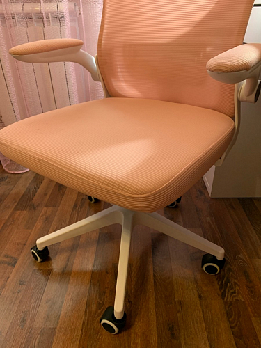 Компьютерное кресло Konfi dark gray / pink / white фото покупателя 41