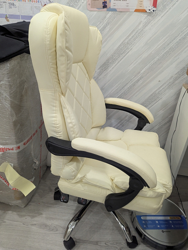 Компьютерное кресло Kolson black фото покупателя 135