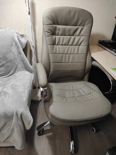 Компьютерное кресло Tomar черное фото покупателя 144