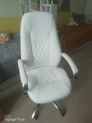Компьютерное кресло Aragon белое фото покупателя 239