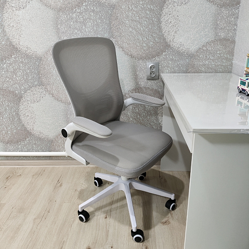 Компьютерное кресло Konfi dark gray / pink / white фото покупателя 248