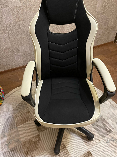 Компьютерное кресло Gamer черное / бежевое фото покупателя 82