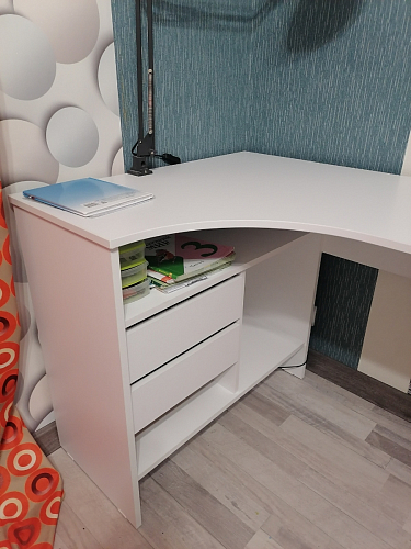 Письменный стол СПм-25 правый белый  - Уцененный экземпляр фото покупателя 85