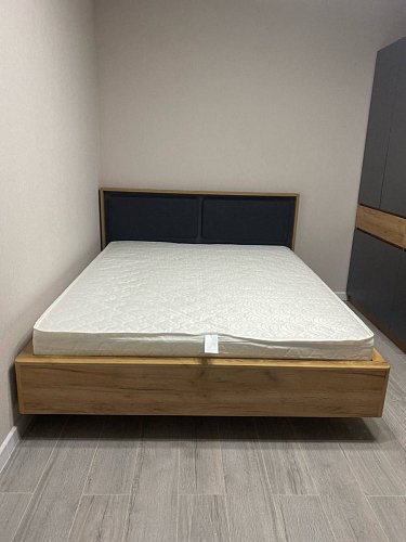 Двуспальная кровать Клауд 160х200 парящая дуб крафт золотой / антрацит фото покупателя 388