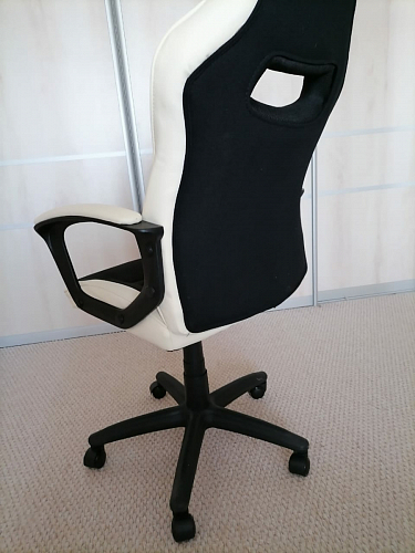 Компьютерное кресло Gamer черное / бежевое фото покупателя 145