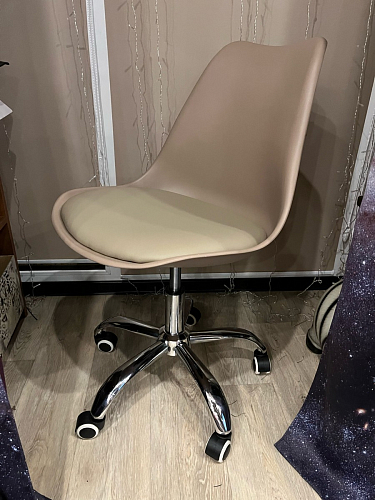 Компьютерное кресло Kolin white фото покупателя 9