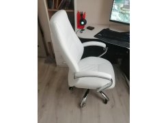 Компьютерное кресло Aragon белое фото покупателя 106