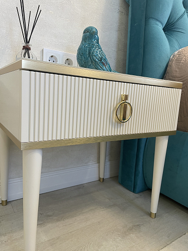 Прикроватная тумба Rimini Solo белый / серебро фото покупателя 3