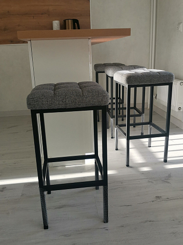 Барный стул Лофт ткань канди крем / черный матовый фото покупателя 103