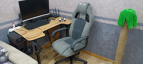 Компьютерное кресло Driver/Драйвер кожзам черный / ткань черный фото покупателя 15