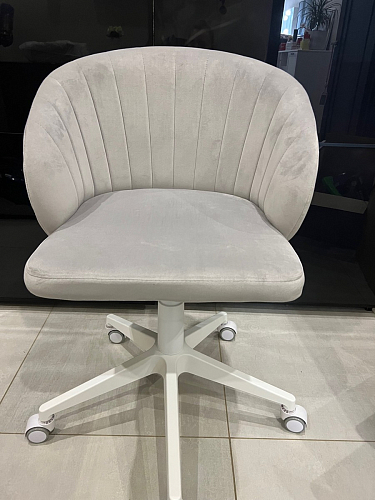 Компьютерное кресло Пард confetti silver серый / черный фото покупателя 13